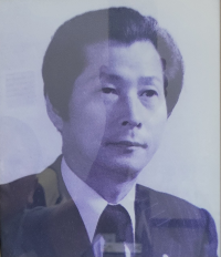 최정균